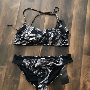 Nike reversible swim nwt